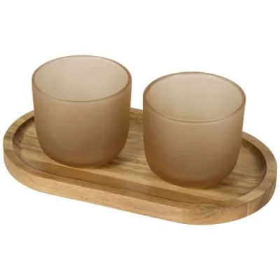 Plateau de service en bois et tasses en verre Male en finition mate