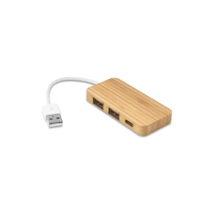 Moser – HUB avec 2 ports USB-A et 1 USB-C en bambou