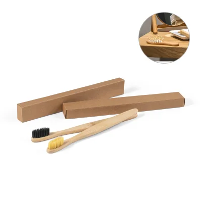 Delany – Brosse à dents avec corps en bambou et dents en nylon